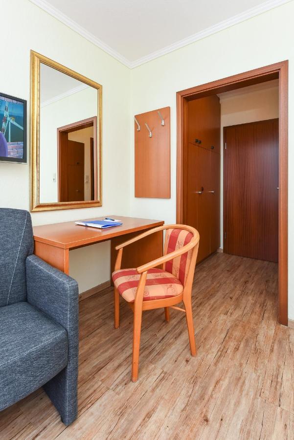 Hotel Garni Benser Watt Bensersiel Exterior photo