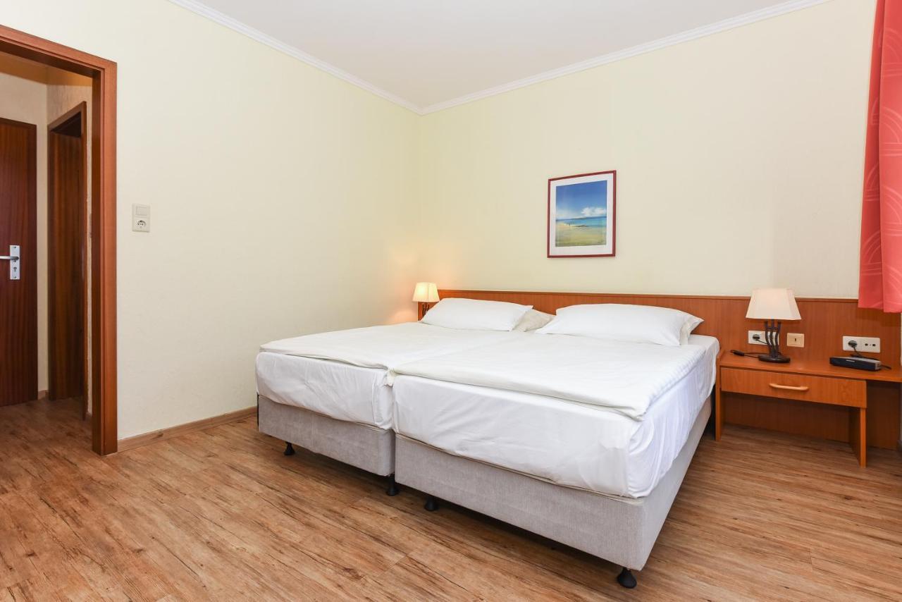 Hotel Garni Benser Watt Bensersiel Exterior photo