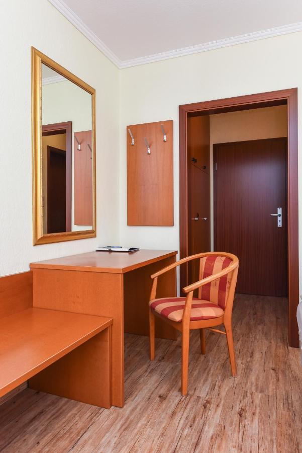 Hotel Garni Benser Watt Bensersiel Exterior photo