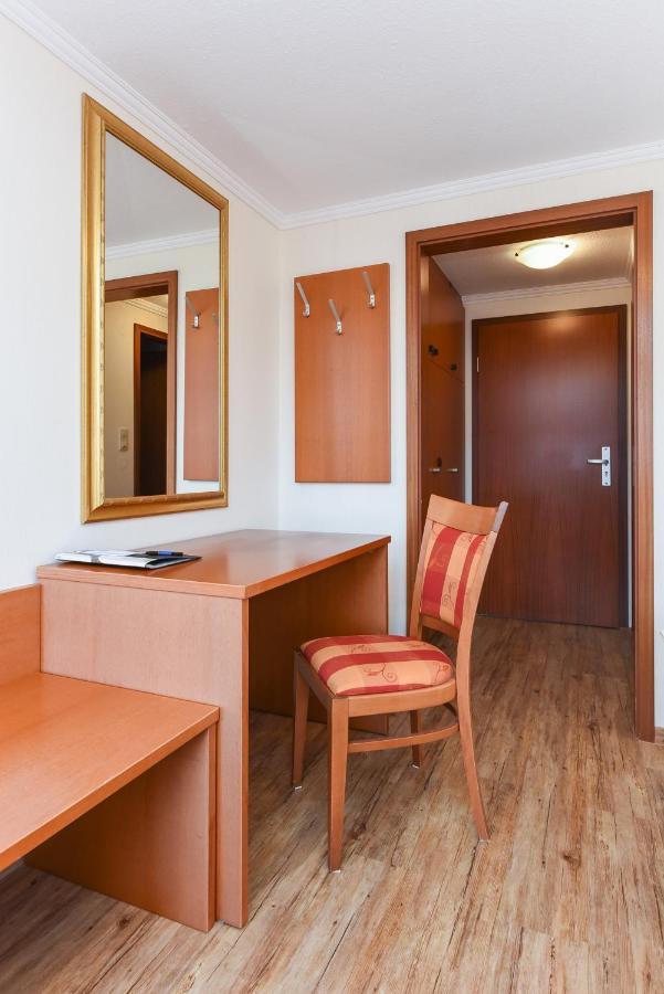 Hotel Garni Benser Watt Bensersiel Exterior photo